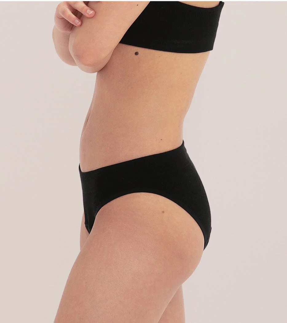 Nahtloser Ripp-Brief - Schwarz - Image 3